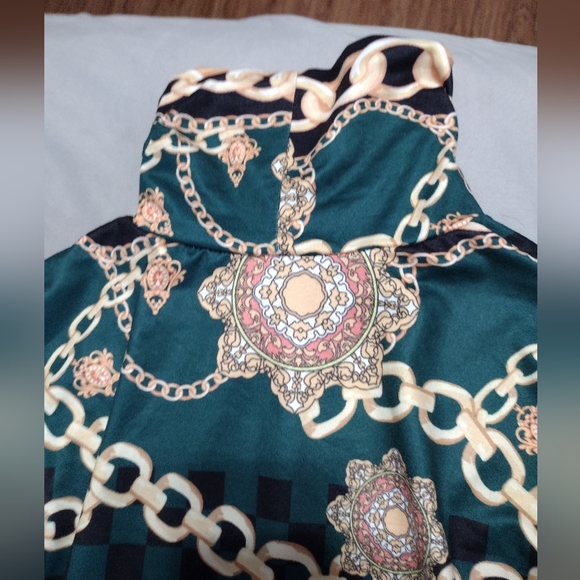 Beautiful High Neck Bodysuit - Picture 4 of 4